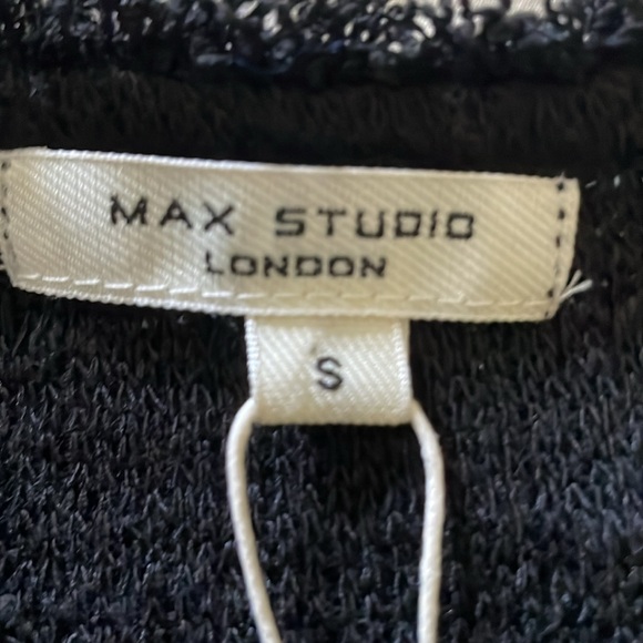 Max Studio Black Knit Raw Edge Sleeveless Top Size Small - Picture 3 of 8